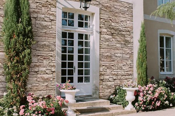 Natural and manufactured stone products